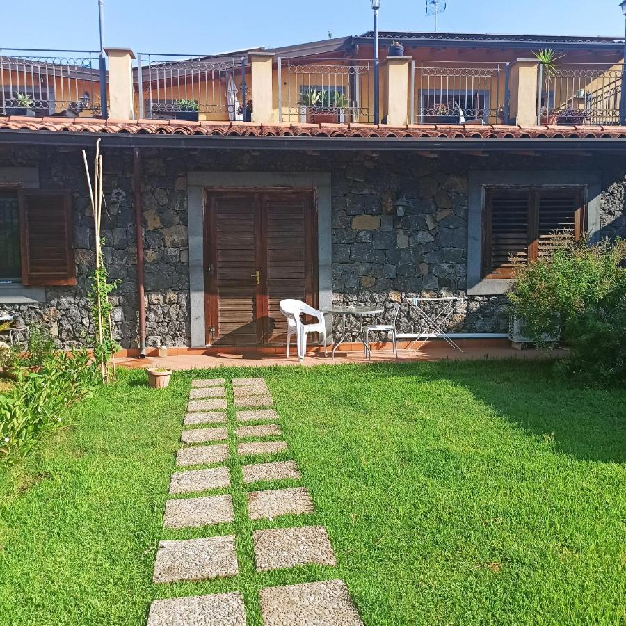 La Circumetnea Home Catania Bagian luar foto