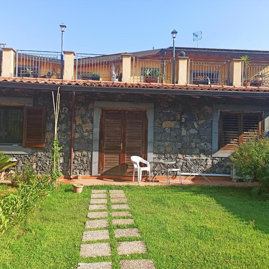 La Circumetnea Home Catania Bagian luar foto