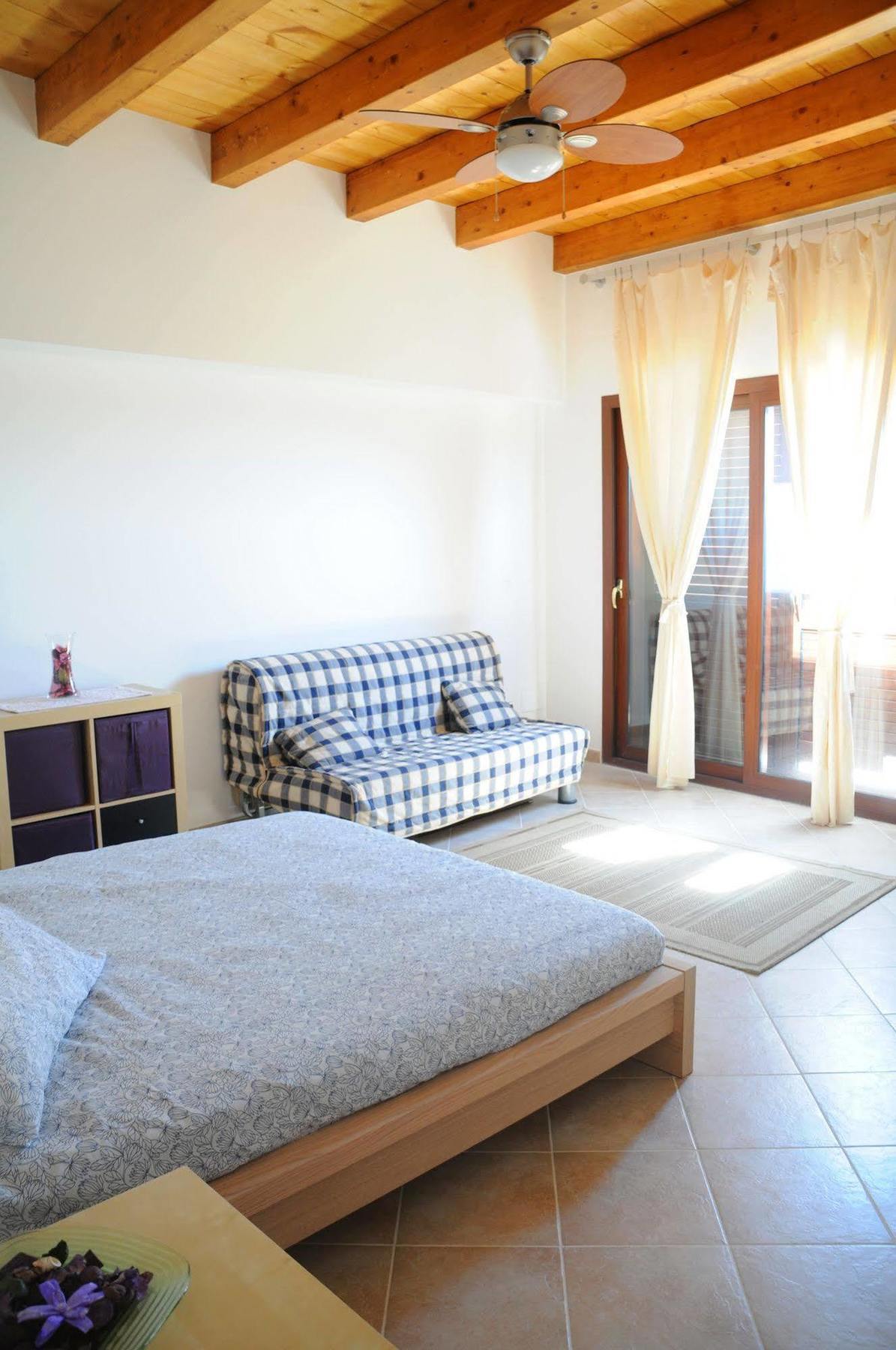 La Circumetnea Home Catania Bagian luar foto